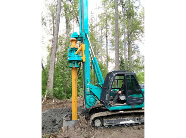 Instalatie de Foraj SUNWARD SWDM60  cu sistem de ridicare pe cilindru (Cylinder Crowd System) de vanzare